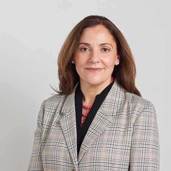 Pauline-Tsirigotis-circle-img